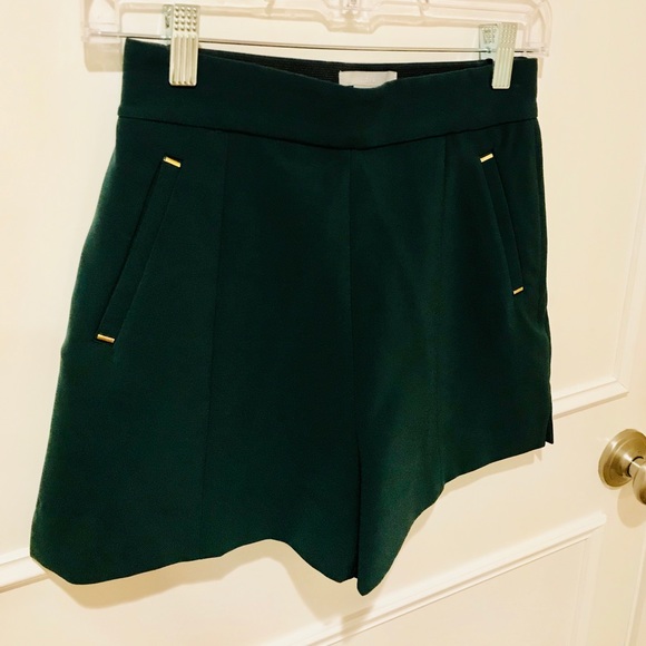 Dressy H&M shorts - Picture 2 of 3
